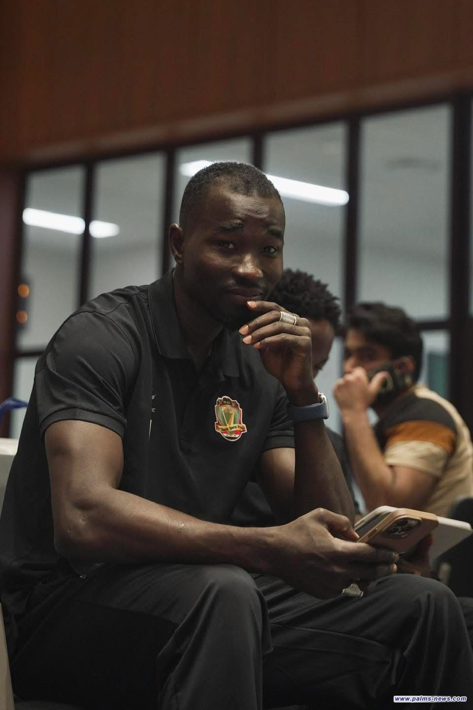 وفد نادي الشرطة يغادر إلى الدوحة لمواجهة الغرافة بدوري أبطال آسيا للنخبة